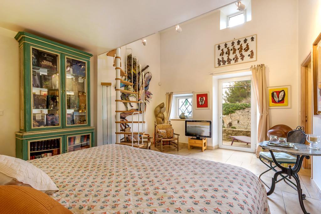 Lou Granos Bed and Breakfast Gordes Exteriör bild