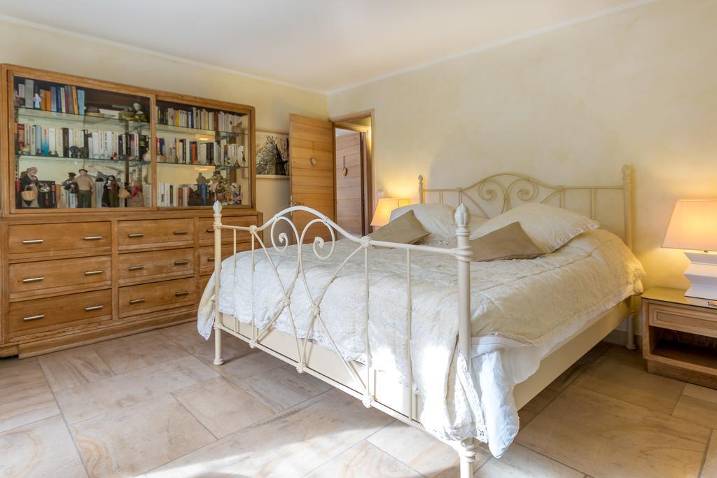 Lou Granos Bed and Breakfast Gordes Exteriör bild