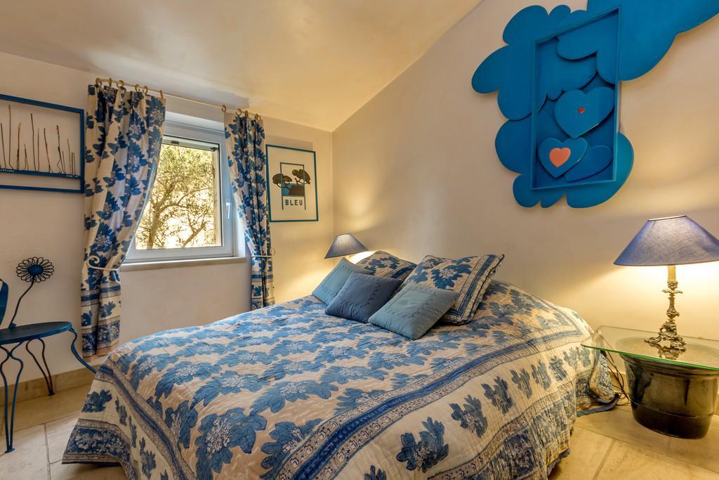 Lou Granos Bed and Breakfast Gordes Exteriör bild