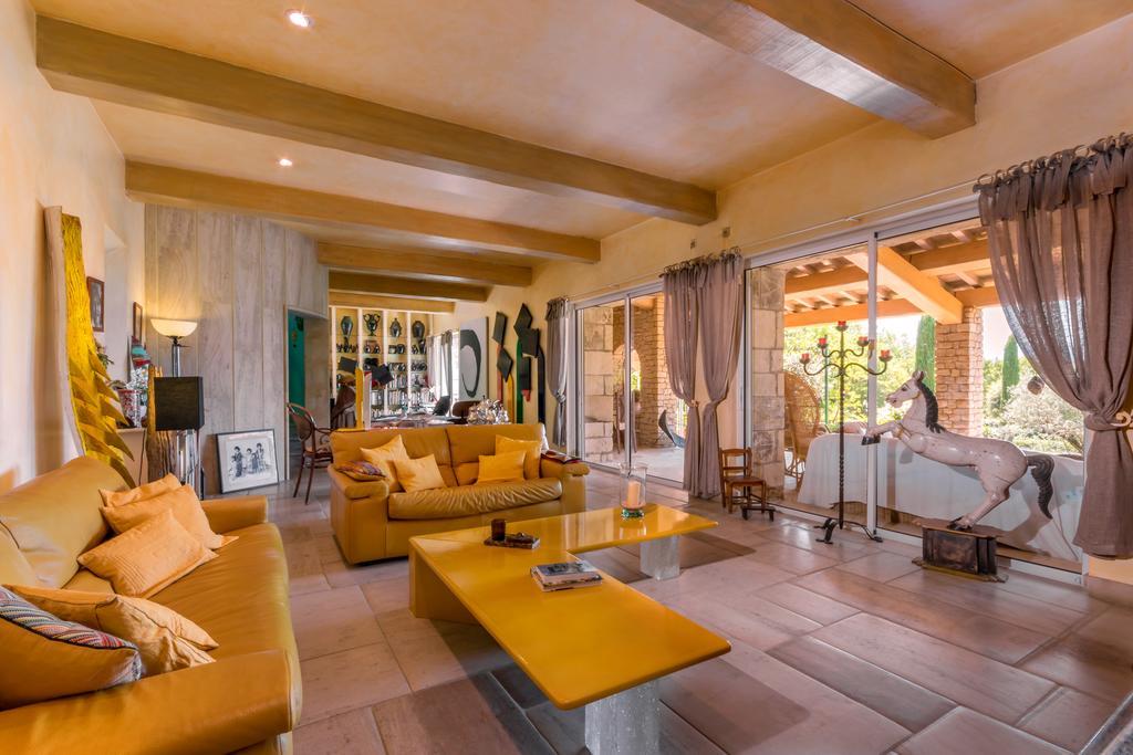 Lou Granos Bed and Breakfast Gordes Exteriör bild